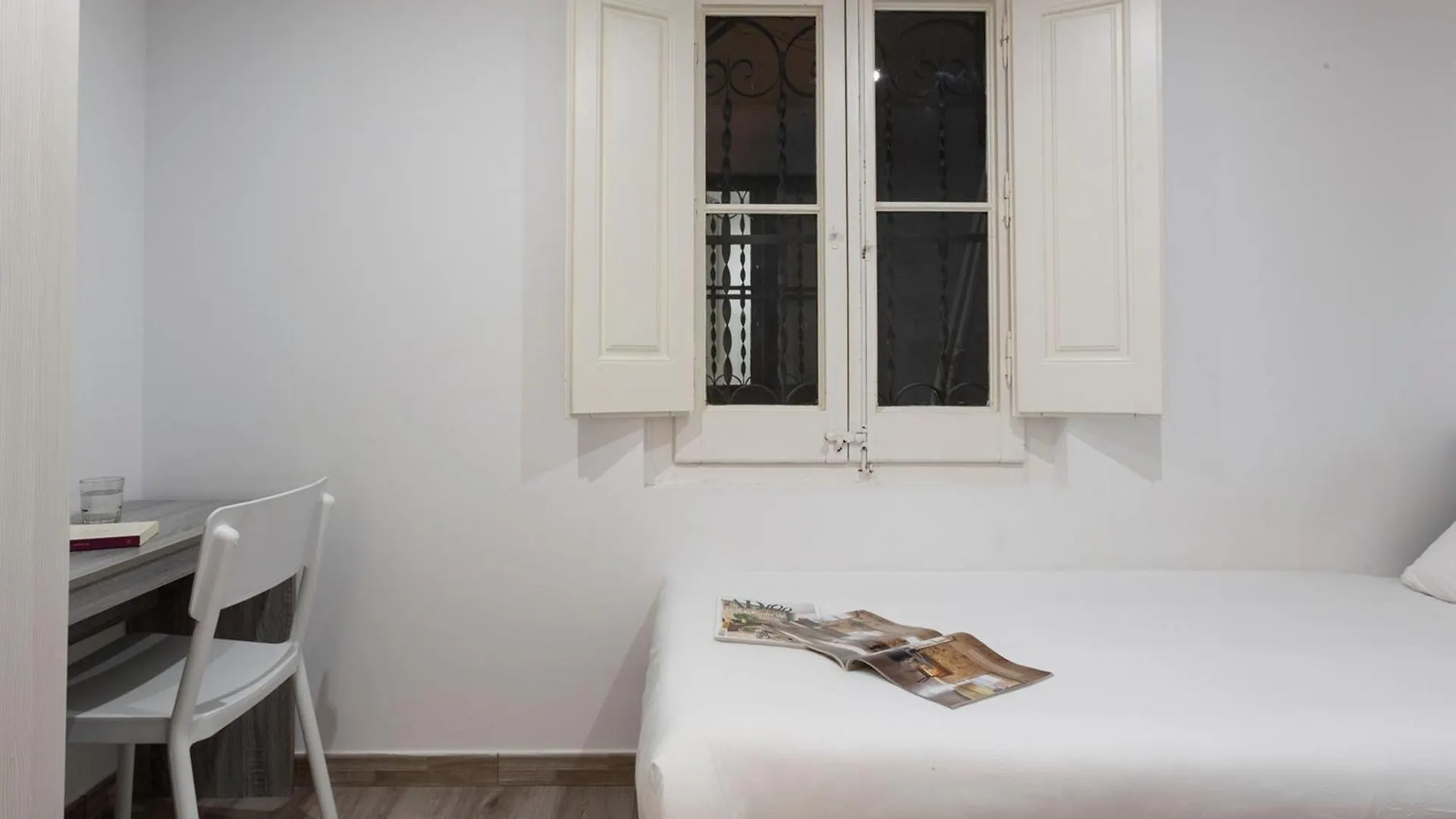Ab Margarit Apartments Barcelone